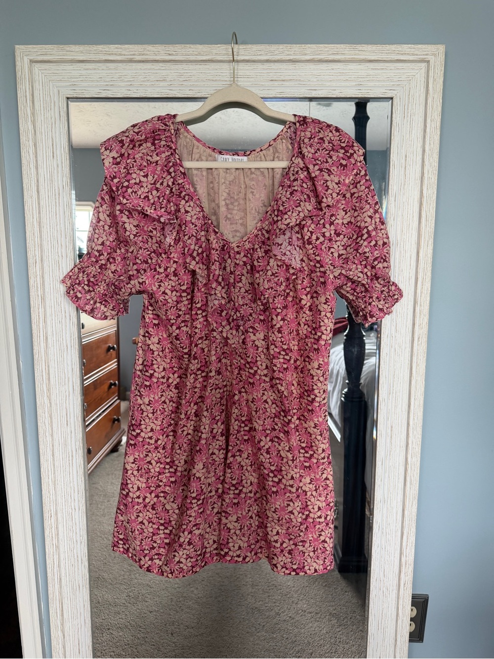 Grace Holiday Floral Pink Ruffle V-Neck Mini Dress - Small